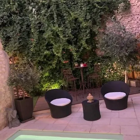 Un Havre De Paix Au Coeur De La Provence Apartment *